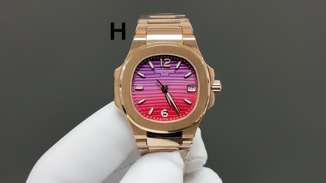 Patek Philippe Nautilus 32mm Full Collection - 18k Rose Gold 7010